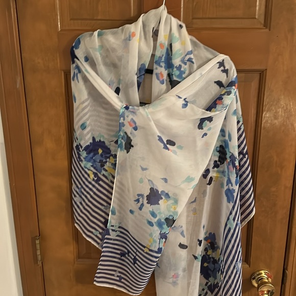 Multicolored scarf - Picture 2 of 4